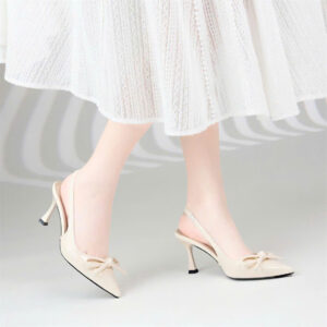 Giày cao gót Moonn ren lãng mạn, mũi nhọn phối nơ