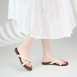 Dép nữ Moonn quai chéo thắt nơ cách điệu xinh xắn