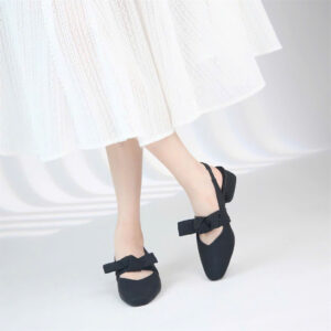 Giày cao gót Moonn bít mũi Oval quai ngang thắt nơ