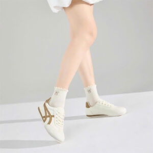 Giày thể thao nữ Moon basic nữ cổ thấp, mũi bo tròn